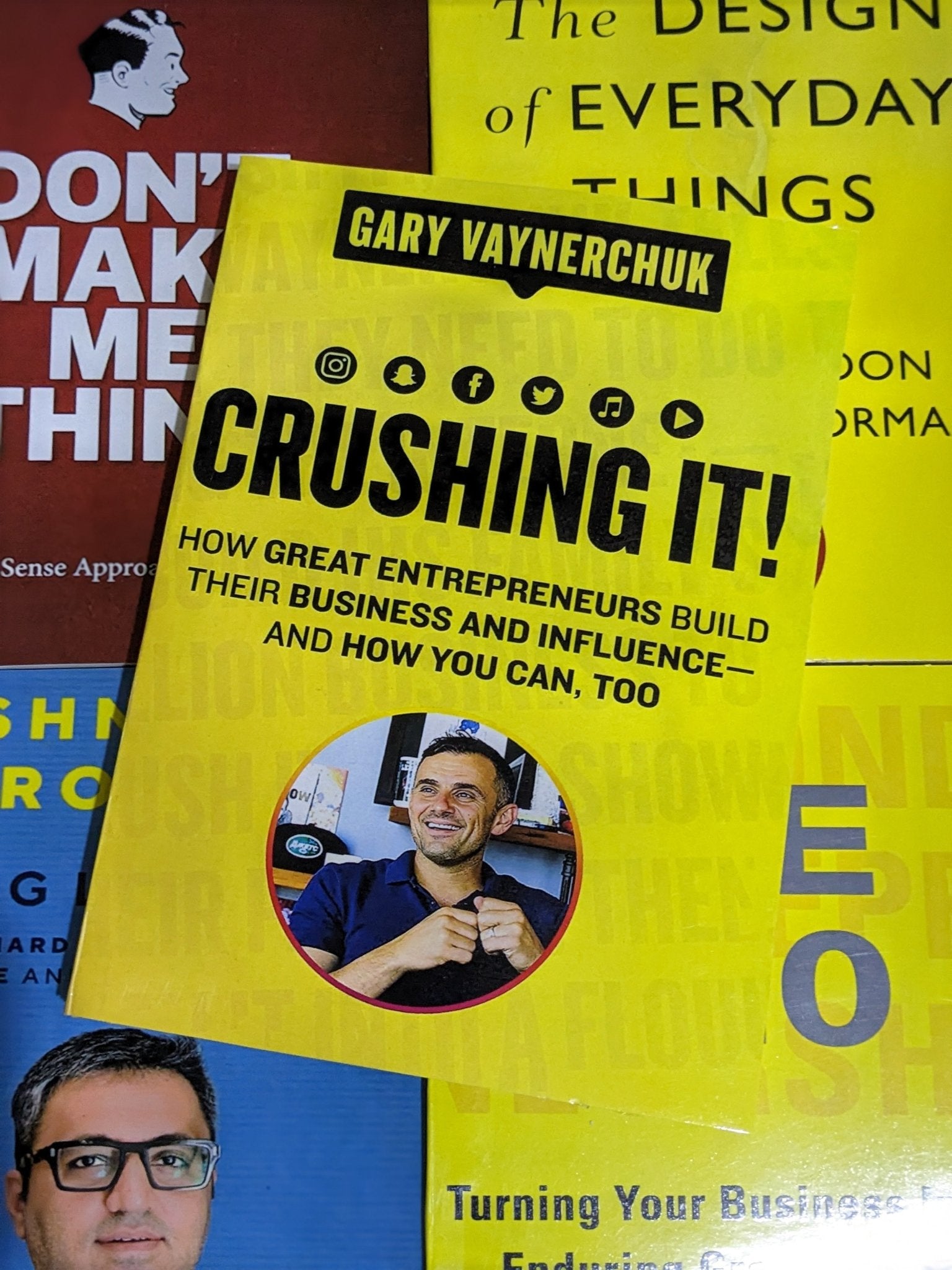 Crushing It by Gary Vaynerchuk - Bookshelf.pk Pakistan